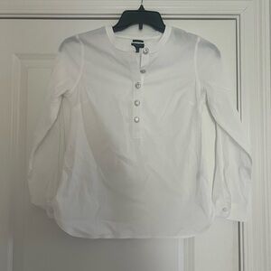 Talbots white blouse with rhinestone button size petite